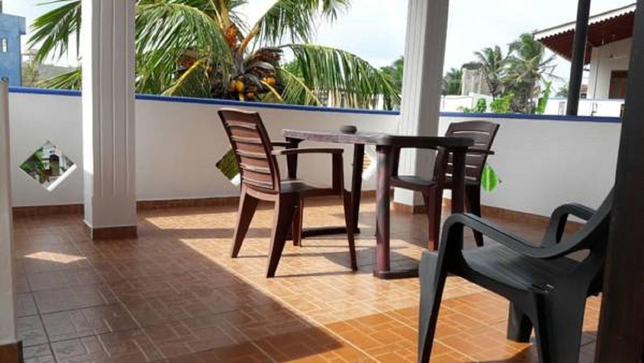 The Oasis Villa Хиккадува Экстерьер фото